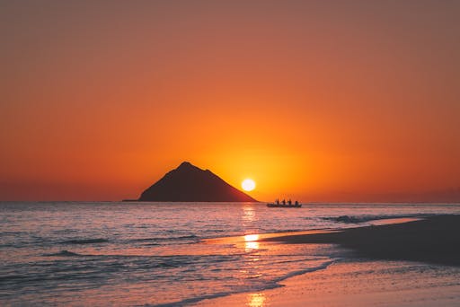 Liburan ke Gunung atau Pantai?